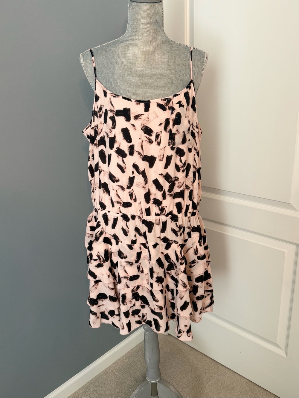 Banana Republic Pale Pink Spaghetti Strap Abstract Print Ruffled Dress, sz XL